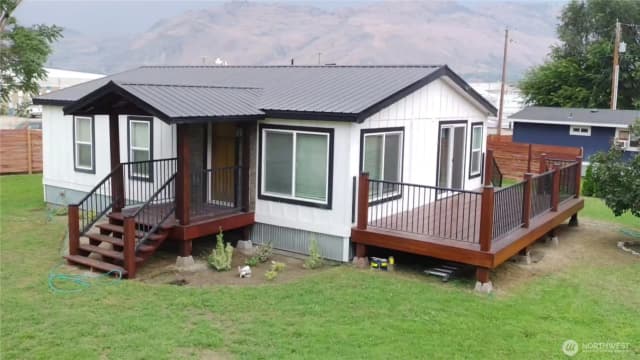 Property photo for 105 14th Ave, Oroville