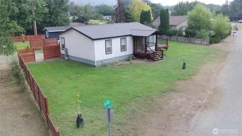 Property photo for 105 14th Ave, Oroville photo 11