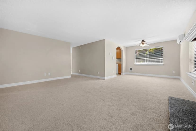 Property photo for 5628 95th Street Ne, Marysville photo 3