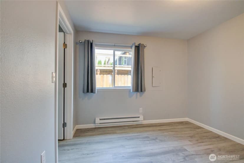 Property photo for 2524 Walnut Street, Everett photo 18