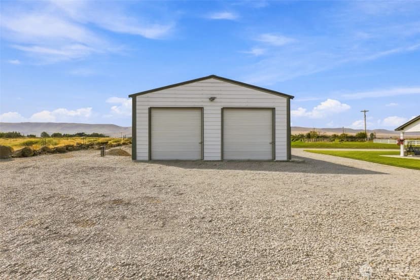 Property photo for 217 Lower County Line Rd, Prosser photo 24