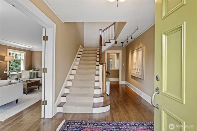 Property photo for 3115 Cascadia Avenue S, Seattle photo 3