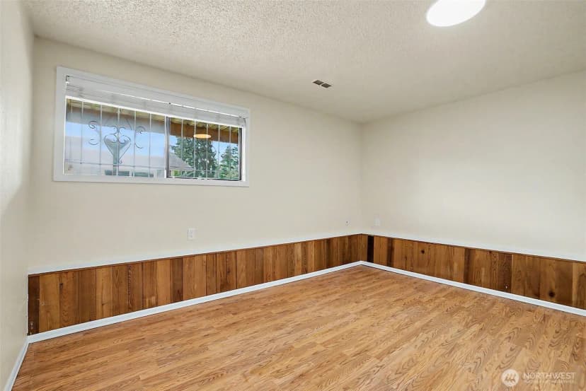 Property photo for 517 E 68th Street, Tacoma photo 28