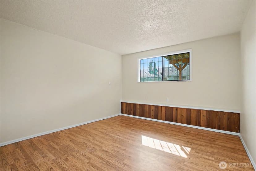 Property photo for 517 E 68th Street, Tacoma photo 29