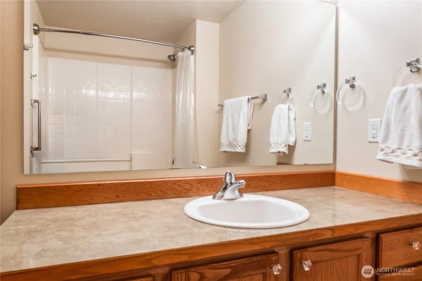 Property photo for 1011 E Sunset Hill Road, Shelton photo 14