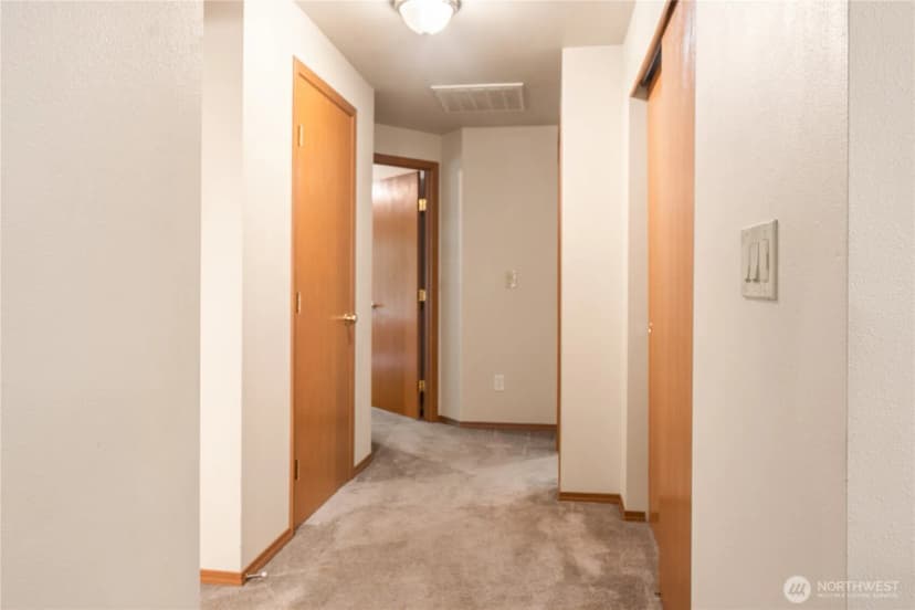 Property photo for 1011 E Sunset Hill Road, Shelton photo 19