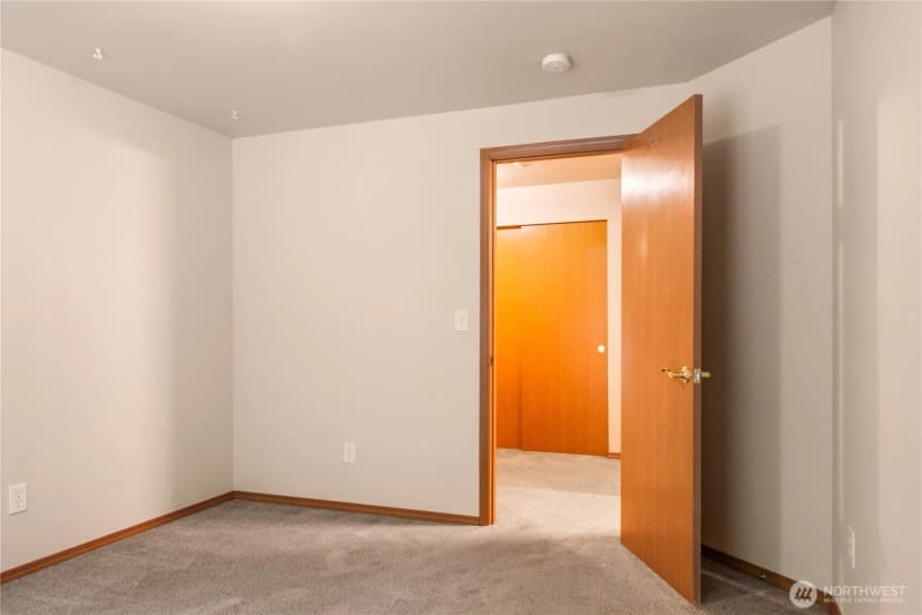 Property photo for 1011 E Sunset Hill Road, Shelton photo 16