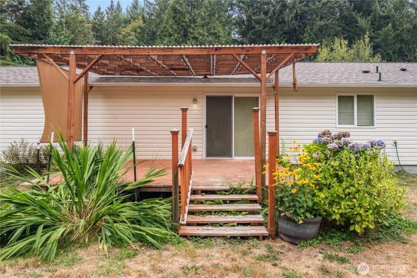 Property photo for 1011 E Sunset Hill Road, Shelton photo 25