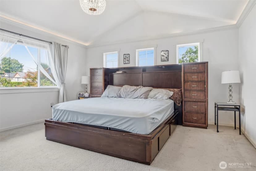 Property photo for 1825 Redmond Place Ne, Renton photo 18