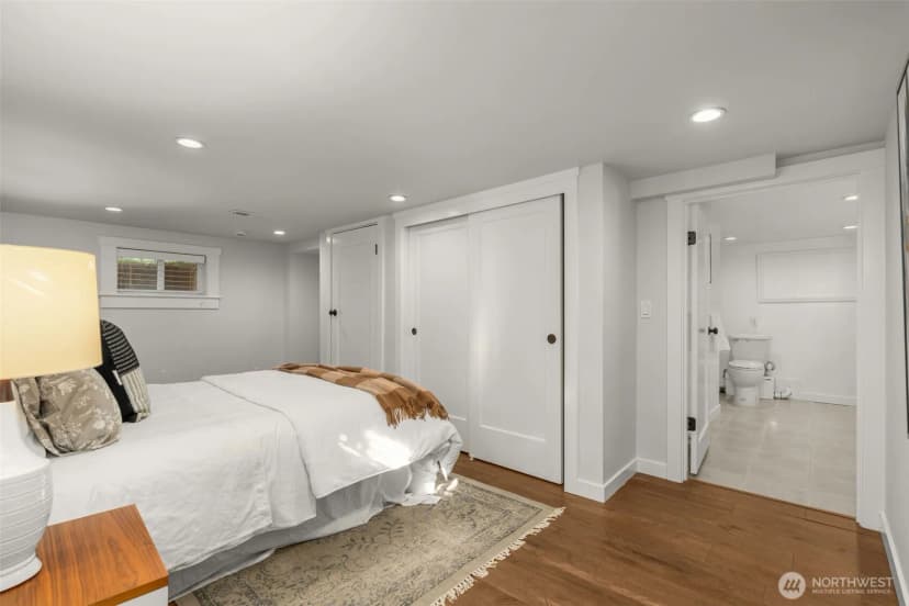 Property photo for 10530 Ashworth Avenue N, Seattle photo 18