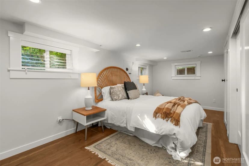 Property photo for 10530 Ashworth Avenue N, Seattle photo 17