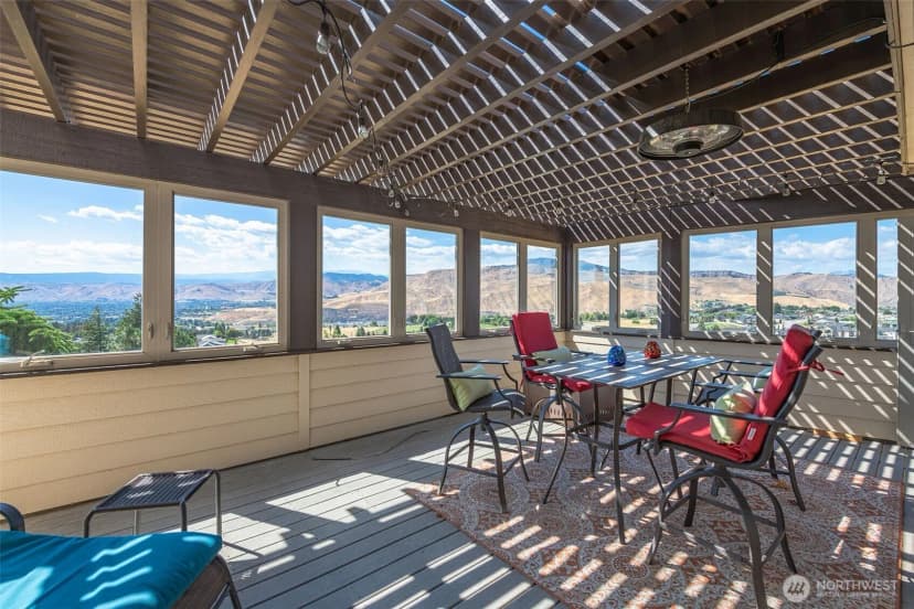Property photo for 3808 School Street, Wenatchee photo 34