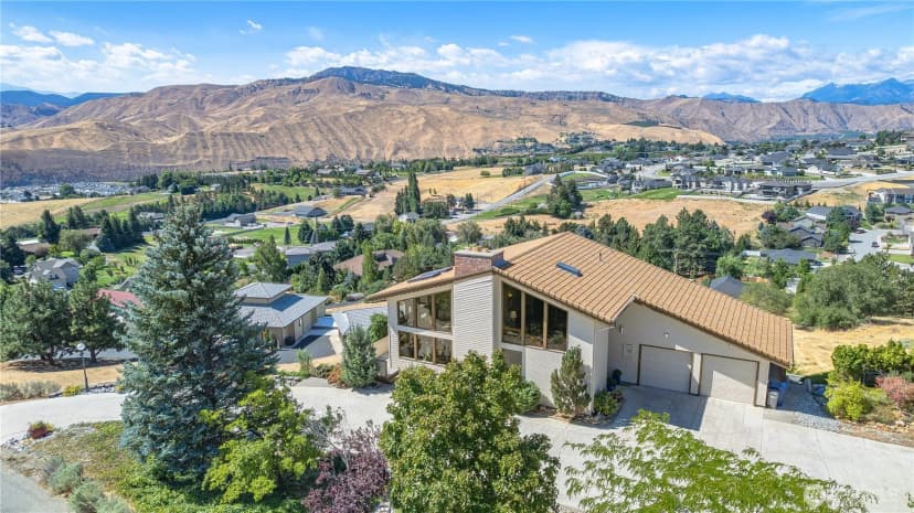 Property photo for 3808 School Street, Wenatchee photo 27