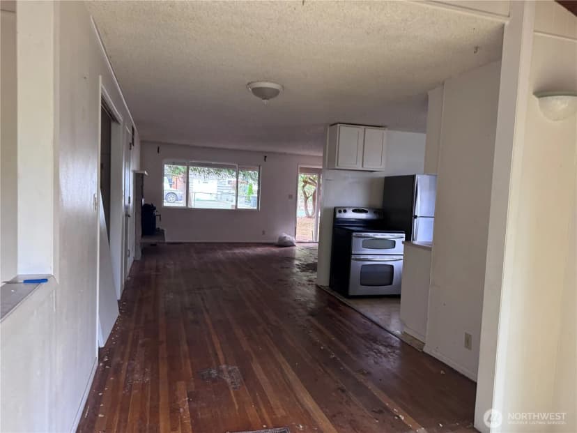 Property photo for 12708 Se 164th Street, Renton photo 7