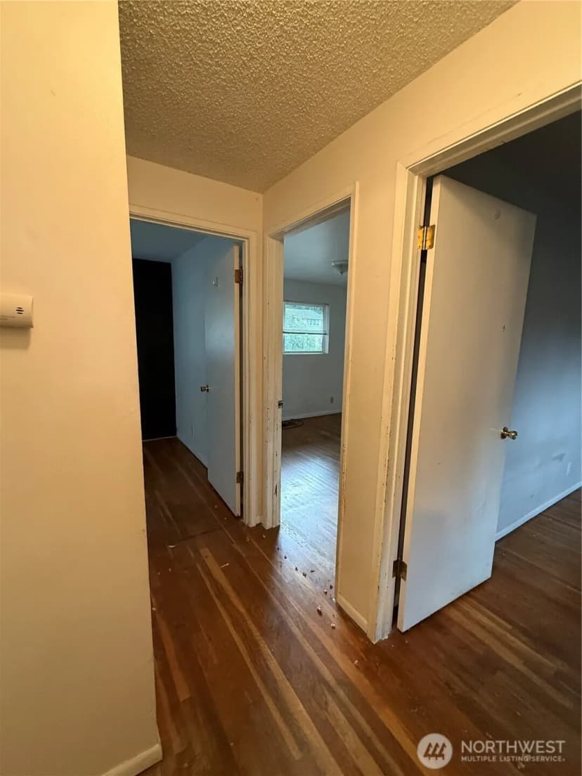 Property photo for 12708 Se 164th Street, Renton photo 11