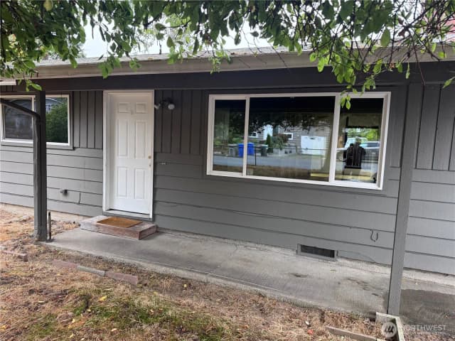 Property photo for 12708 Se 164th Street, Renton