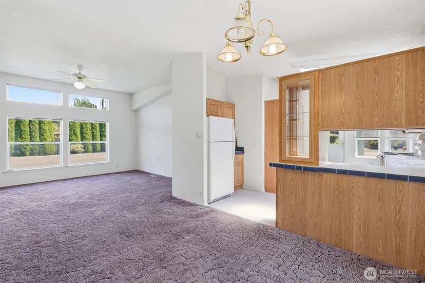 Property photo for 627 Andrew Drive, Burlington photo 13
