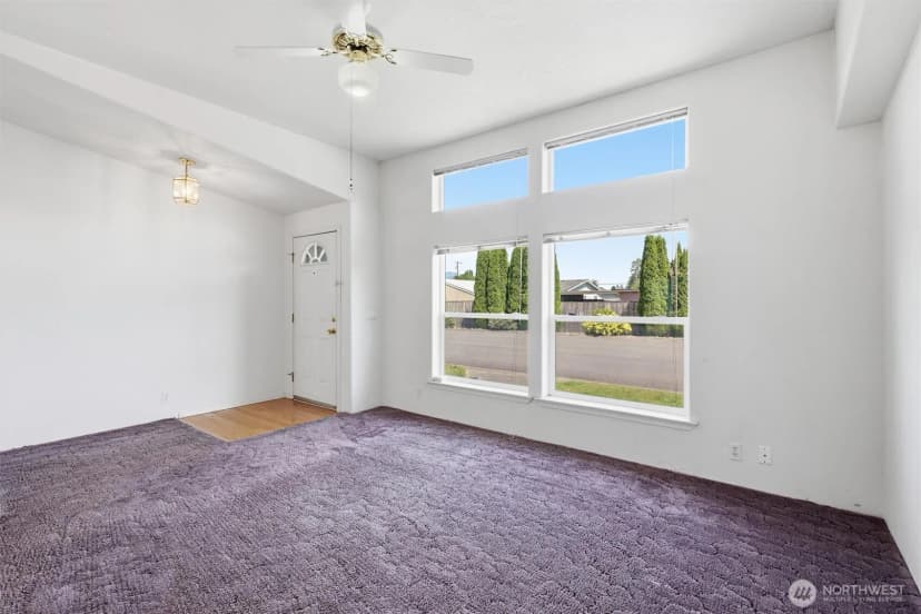 Property photo for 627 Andrew Drive, Burlington photo 9