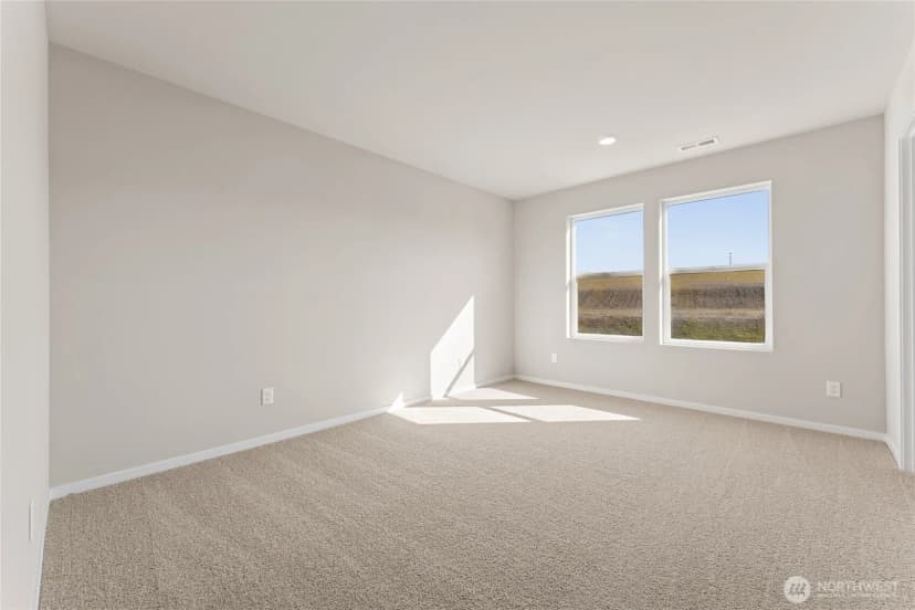 Property photo for 5829 Ivanoff Lane Sw #65, Port Orchard photo 8