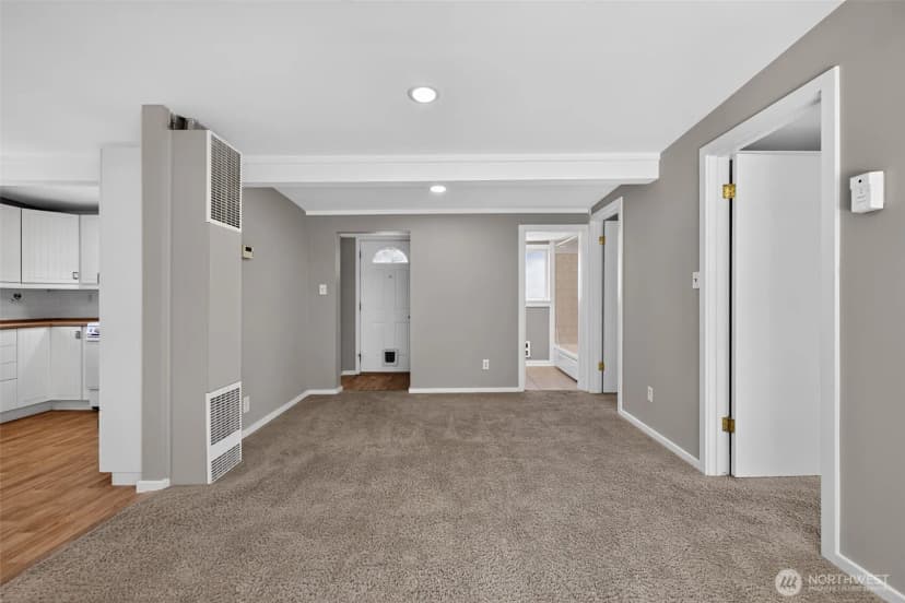 Property photo for 7768 14th Avenue Sw, Seattle photo 8