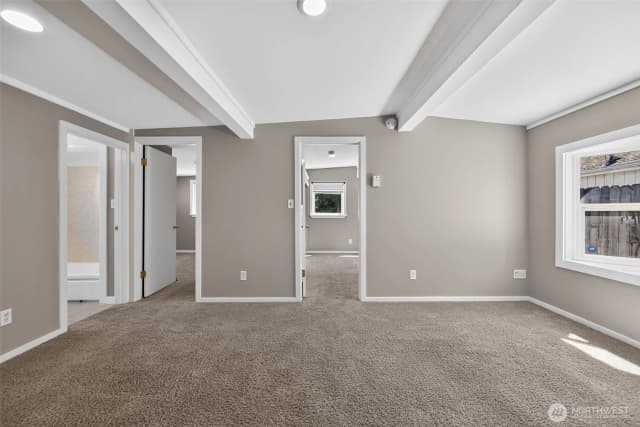 Property photo for 7768 14th Avenue Sw, Seattle photo 5
