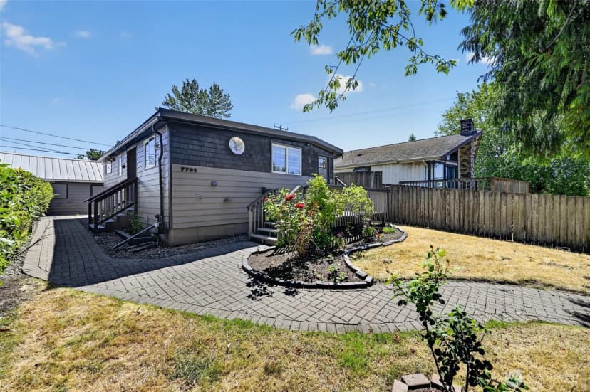 Property photo for 7768 14th Avenue Sw, Seattle