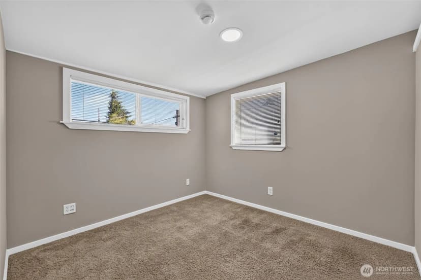 Property photo for 7768 14th Avenue Sw, Seattle photo 16