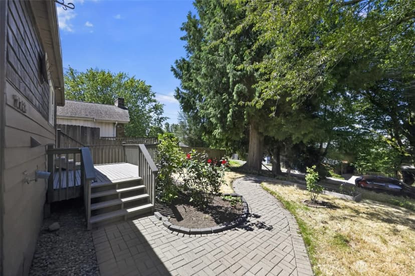 Property photo for 7768 14th Avenue Sw, Seattle photo 30