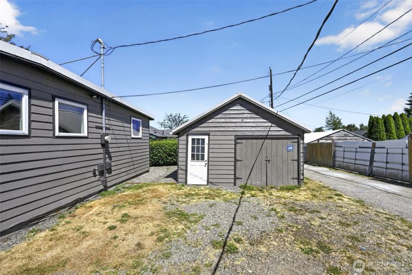 Property photo for 7768 14th Avenue Sw, Seattle photo 29