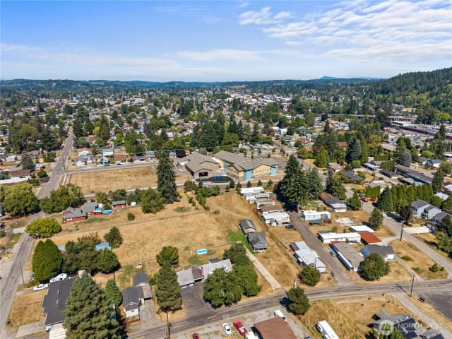 Property photo for 401 South Street, Centralia photo 5