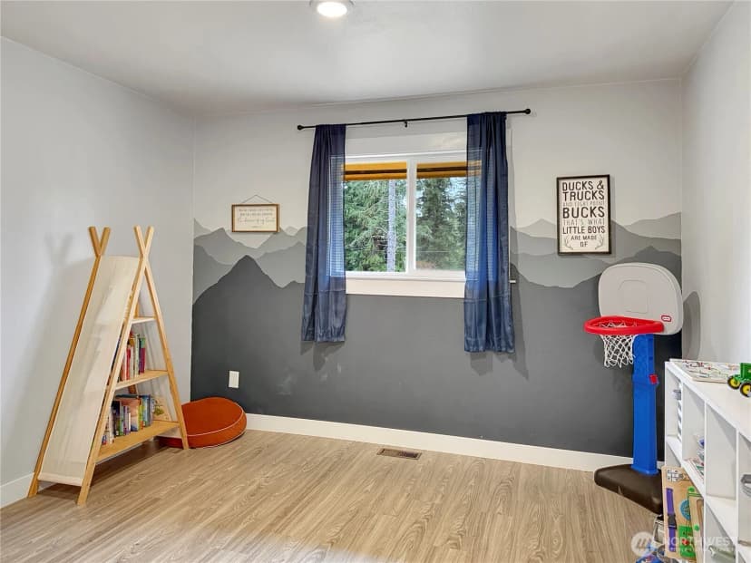 Property photo for 161 Lund Road, Cosmopolis photo 27