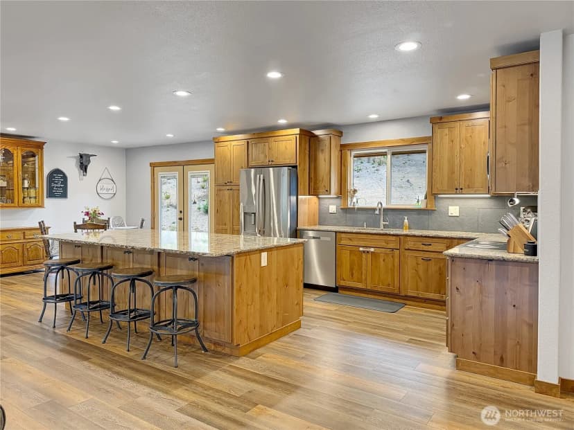 Property photo for 161 Lund Road, Cosmopolis photo 9