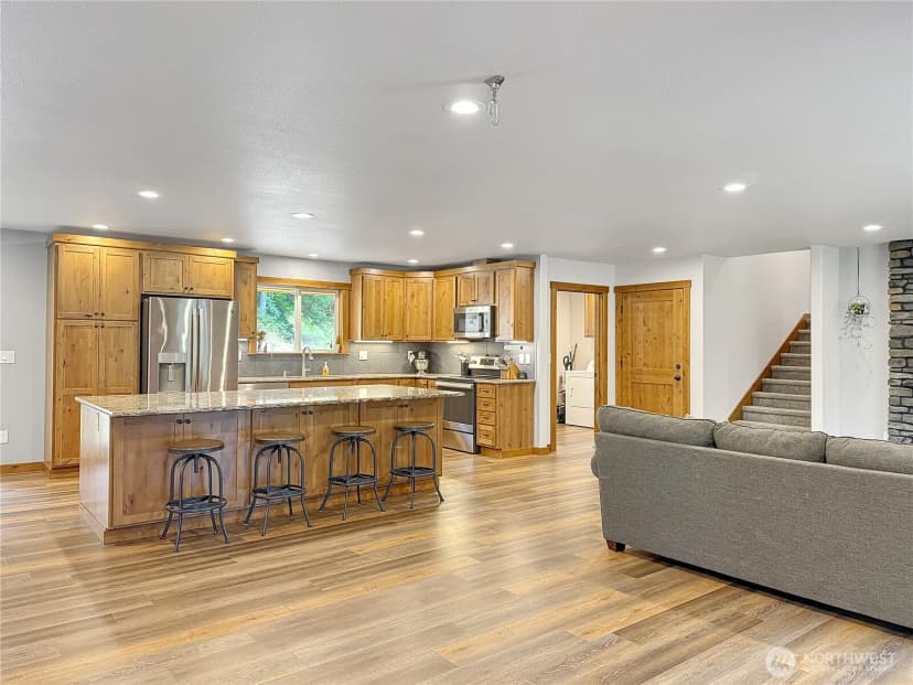Property photo for 161 Lund Road, Cosmopolis photo 4