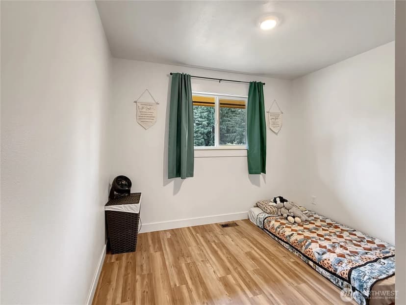 Property photo for 161 Lund Road, Cosmopolis photo 25