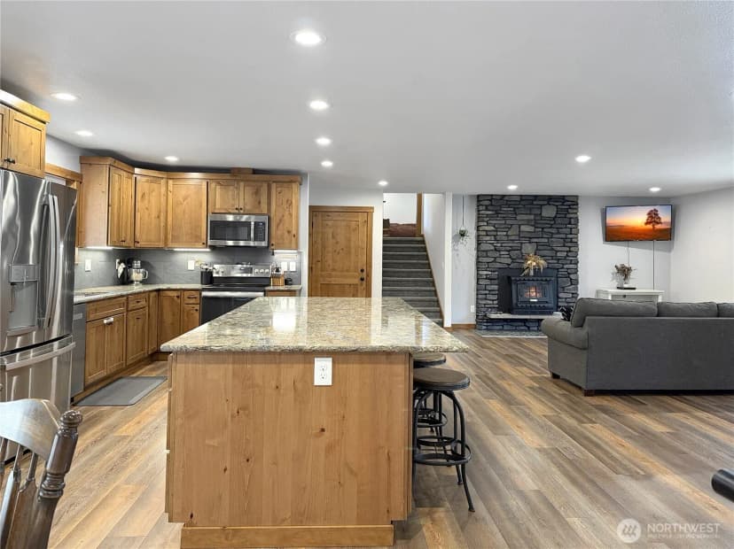 Property photo for 161 Lund Road, Cosmopolis photo 5