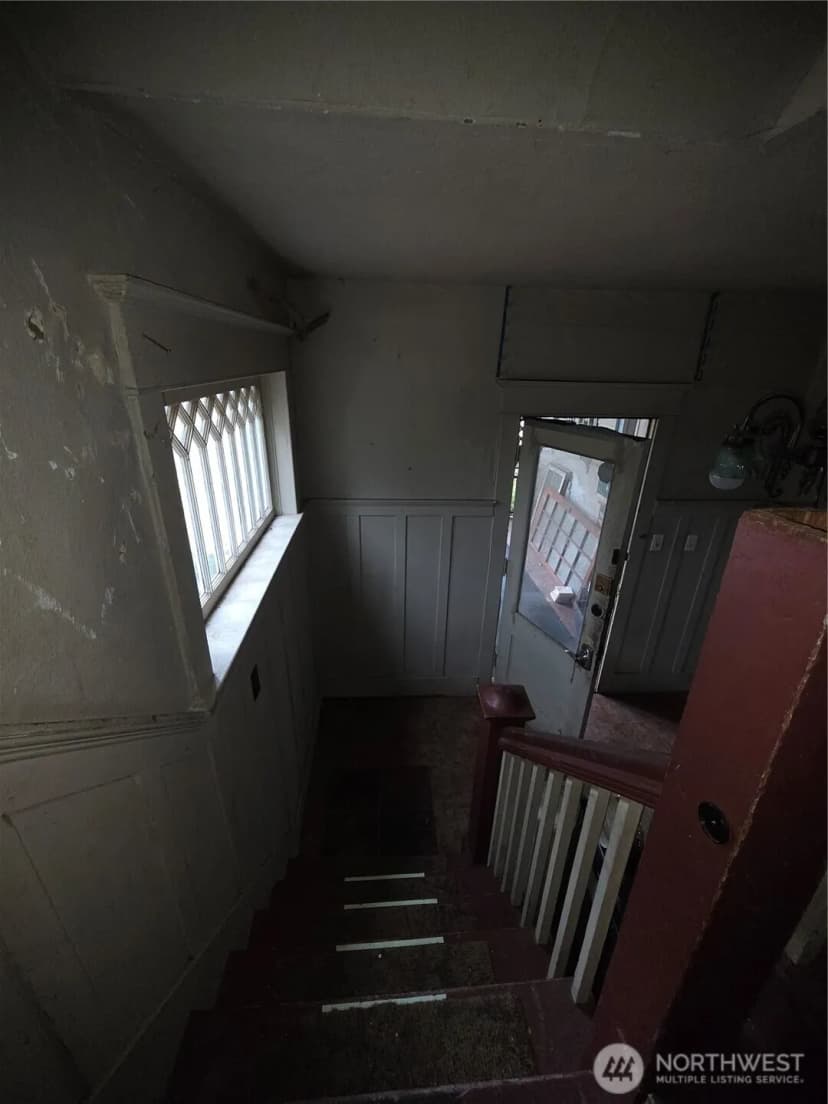 Property photo for 111 Calistoga Street E, Orting photo 36