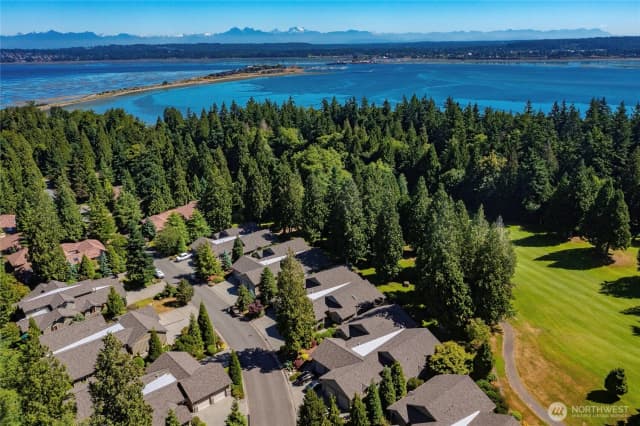 Property photo for 9048 Gleneagle Drive, Blaine