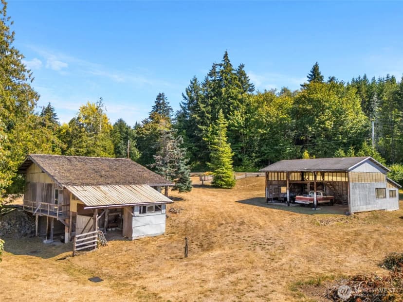 Property photo for 611 Se Kamilche Point Road, Shelton photo 28