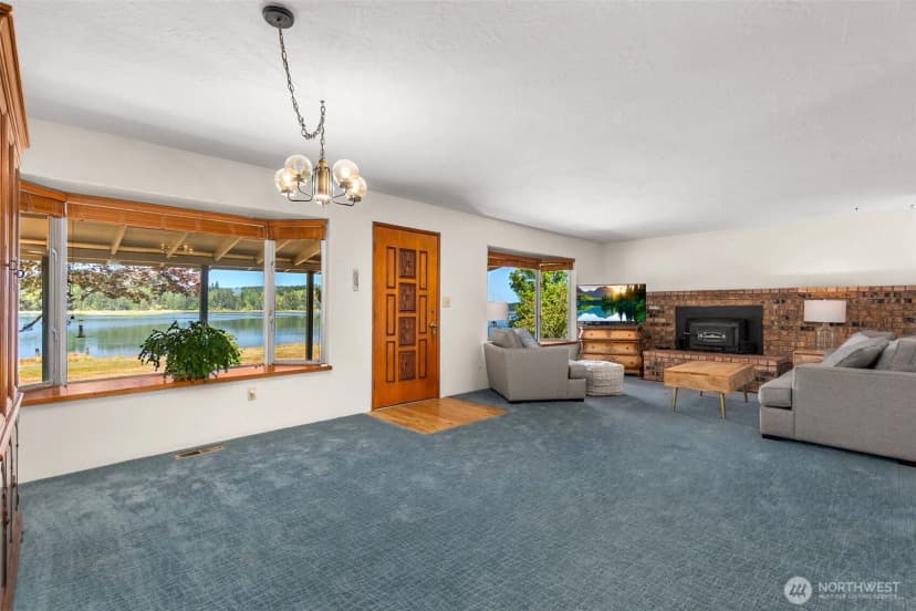 Property photo for 611 Se Kamilche Point Road, Shelton photo 6