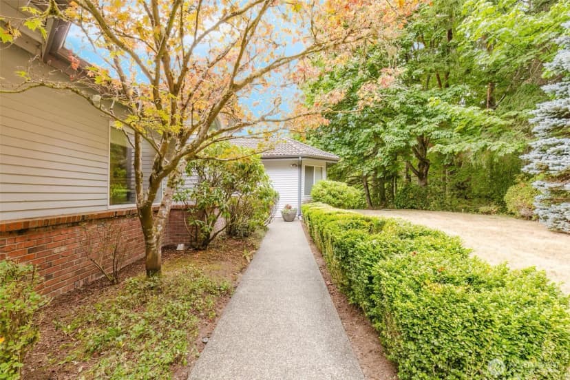 Property photo for 7063 E Owl Ridge Lane, Port Orchard photo 9