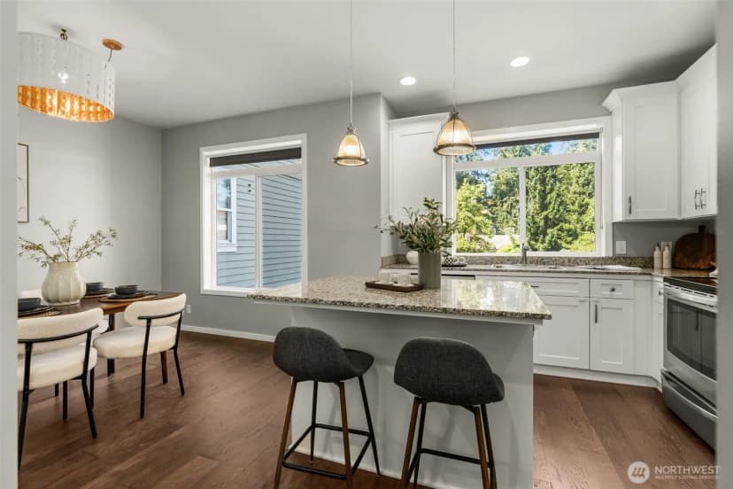 Property photo for 15009 Westminster Way N, Seattle photo 3