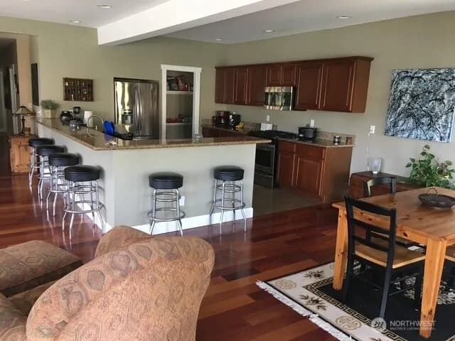 Property photo for 5744 Lagoon Lane Nw, Gig Harbor photo 6