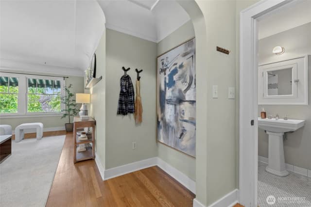 Property photo for 2634 Franklin Avenue E #202, Seattle photo 4