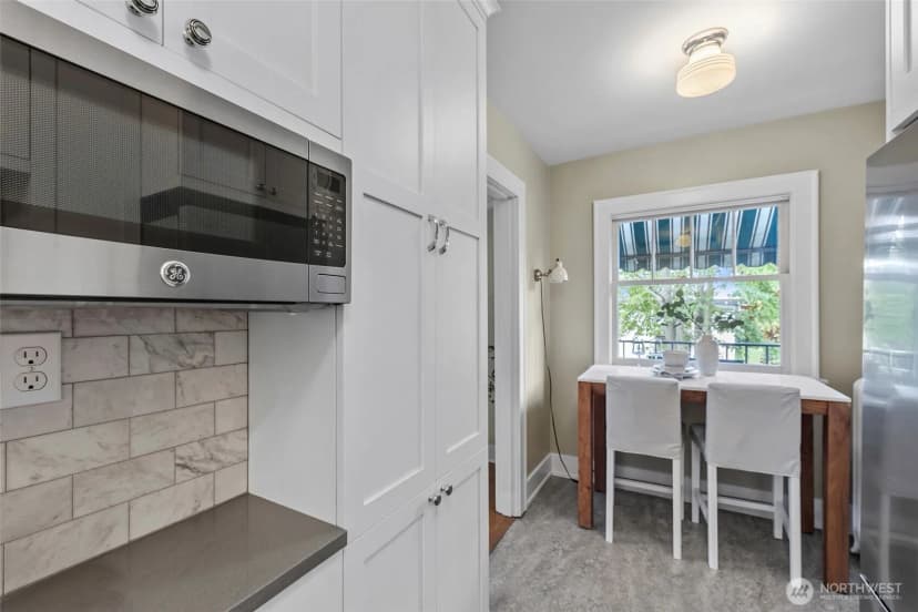 Property photo for 2634 Franklin Avenue E #202, Seattle photo 23