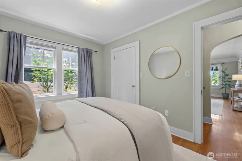 Property photo for 2634 Franklin Avenue E #202, Seattle photo 7