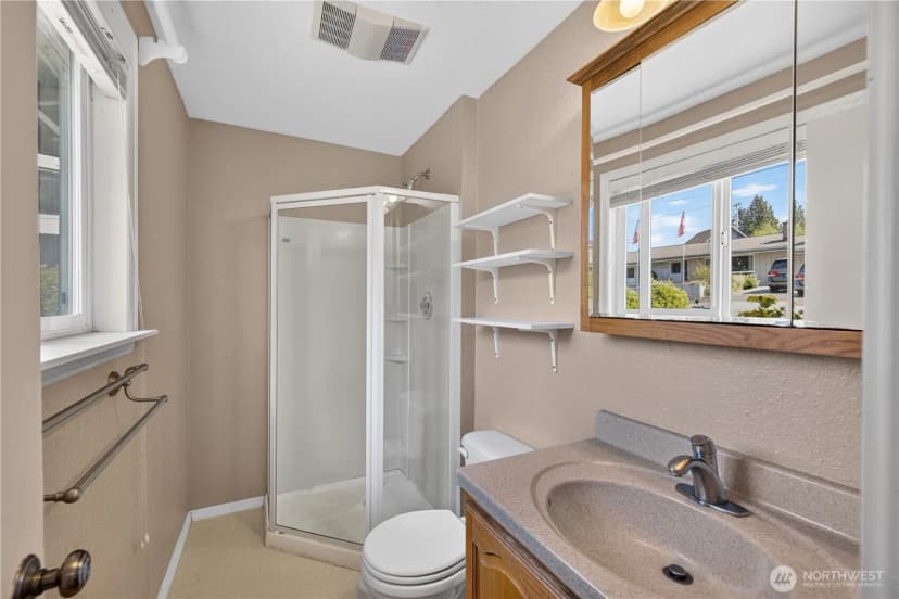 Property photo for 7825 Highland Drive, Everett photo 26