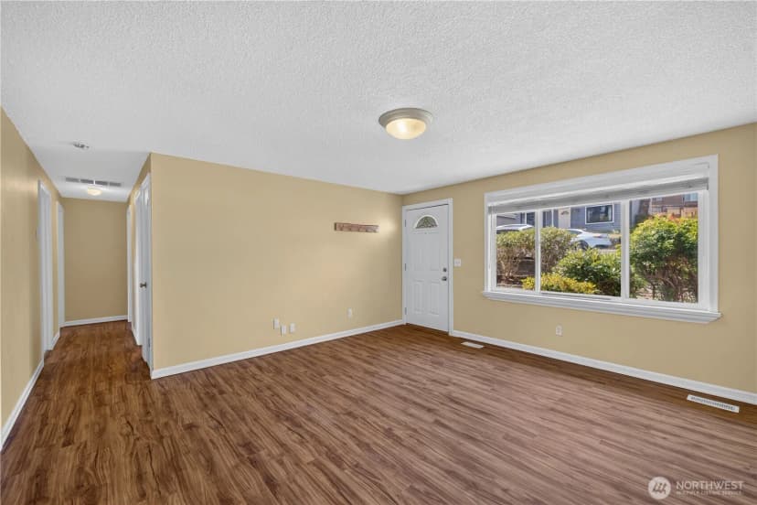 Property photo for 7825 Highland Drive, Everett photo 7