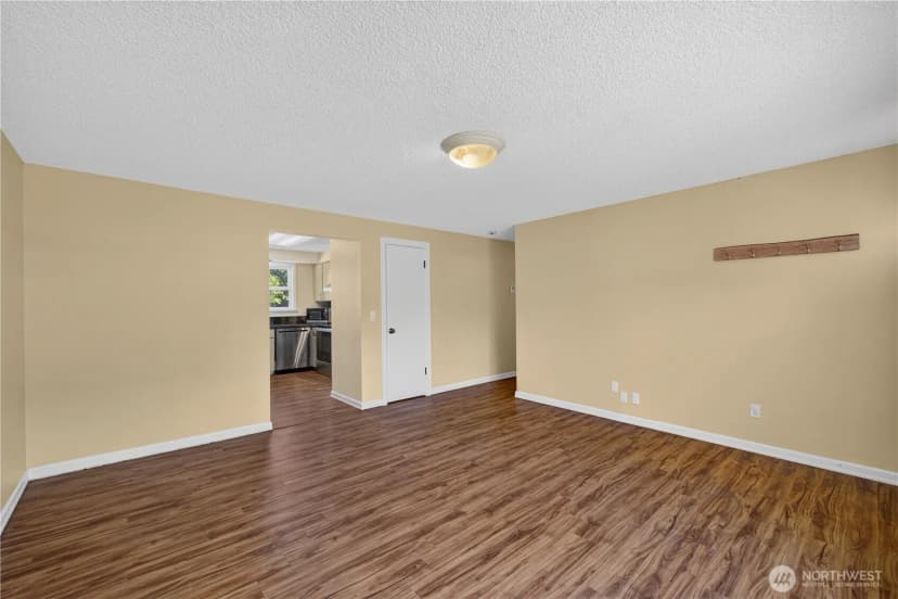 Property photo for 7825 Highland Drive, Everett photo 10