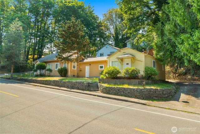 Property photo for 101 2nd Avenue Nw, Olympia