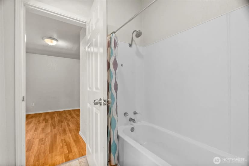 Property photo for 101 2nd Avenue Nw, Olympia photo 15